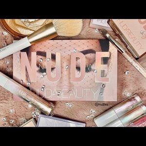 Huda Beauty 🌷 New Nude Palette